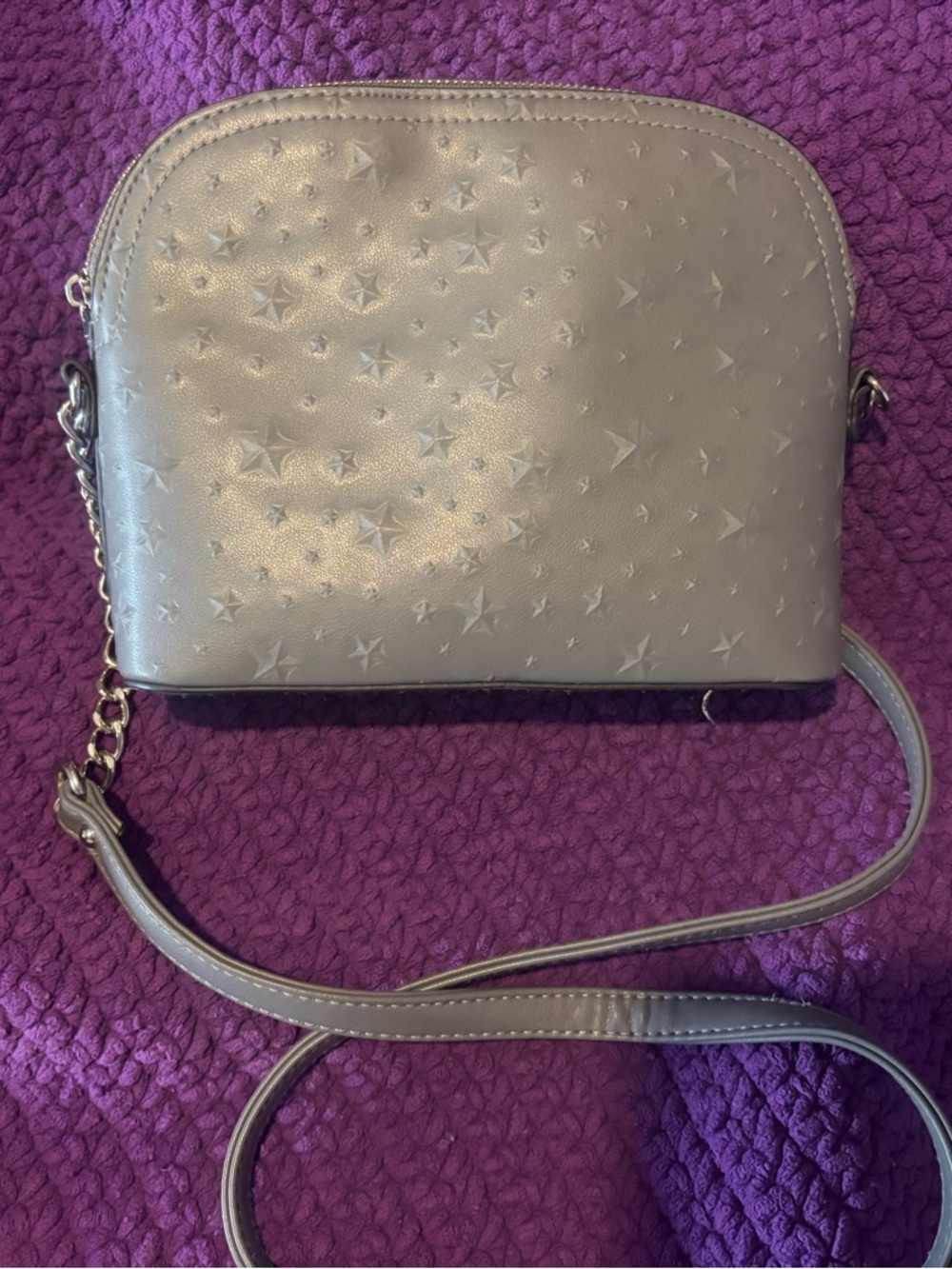 Steve Madden Metallic Silver Star-Embossed Crossbody - Picture 2 of 4